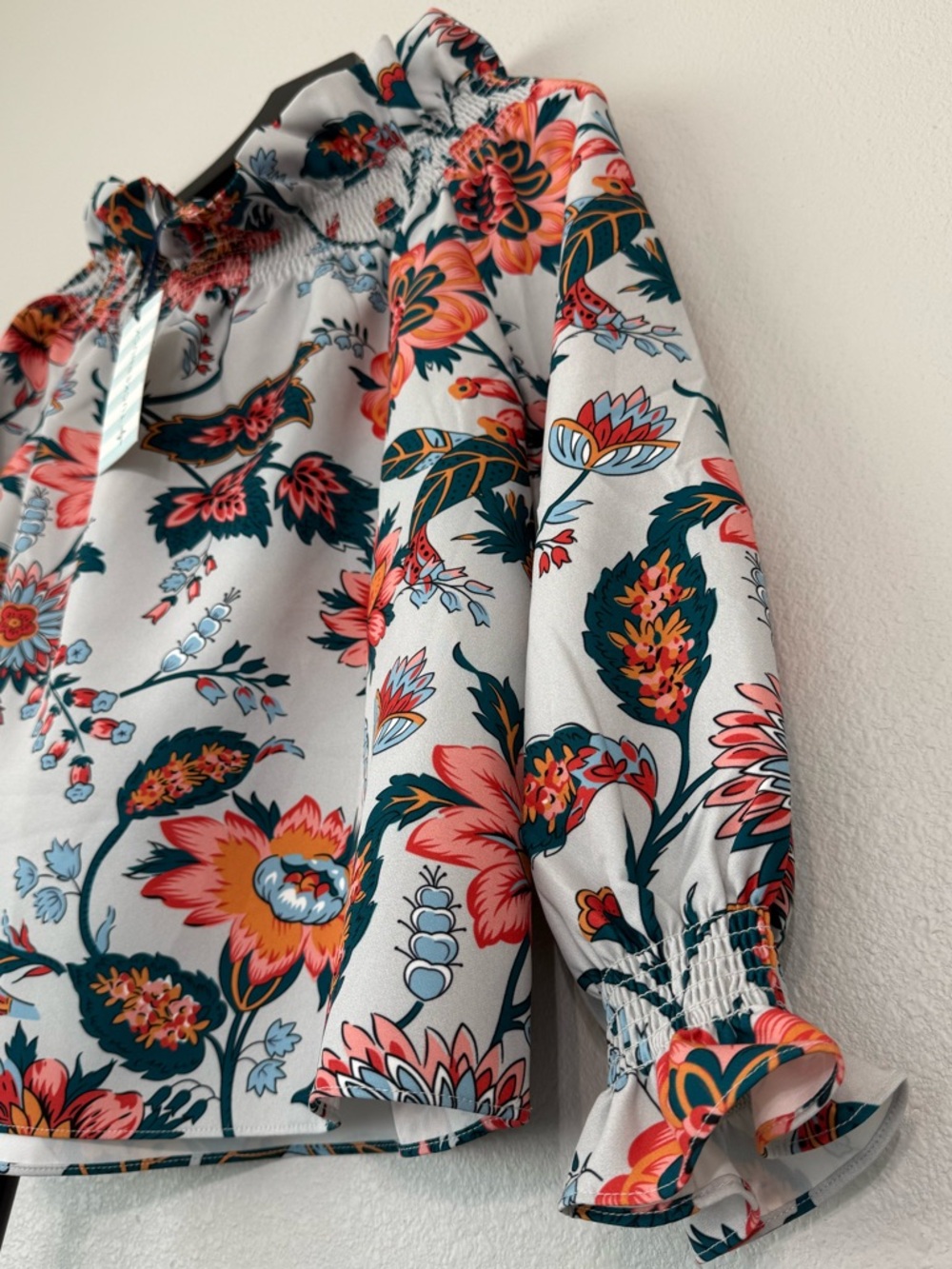 Tuckernuck NWT Marguerite Floral Preppy Chic Feminine Blouse Women Size M - Picture 13 of 13